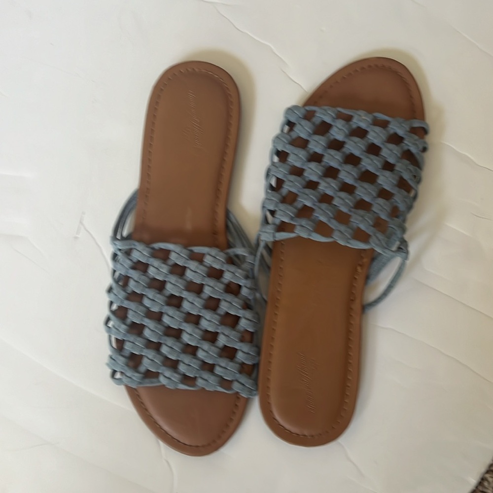 Universal Thread Goods Light Blue Macrame Slides - Picture 3 of 7
